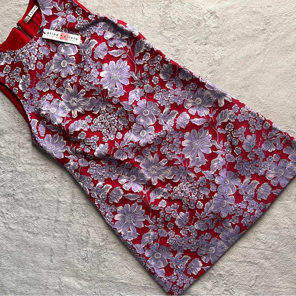 Alice + Olivia Dresses & Skirts - NWT Alice + Olivia Coley Ruby Floral Jacquard Sleeveless Shift Dress Red Purple